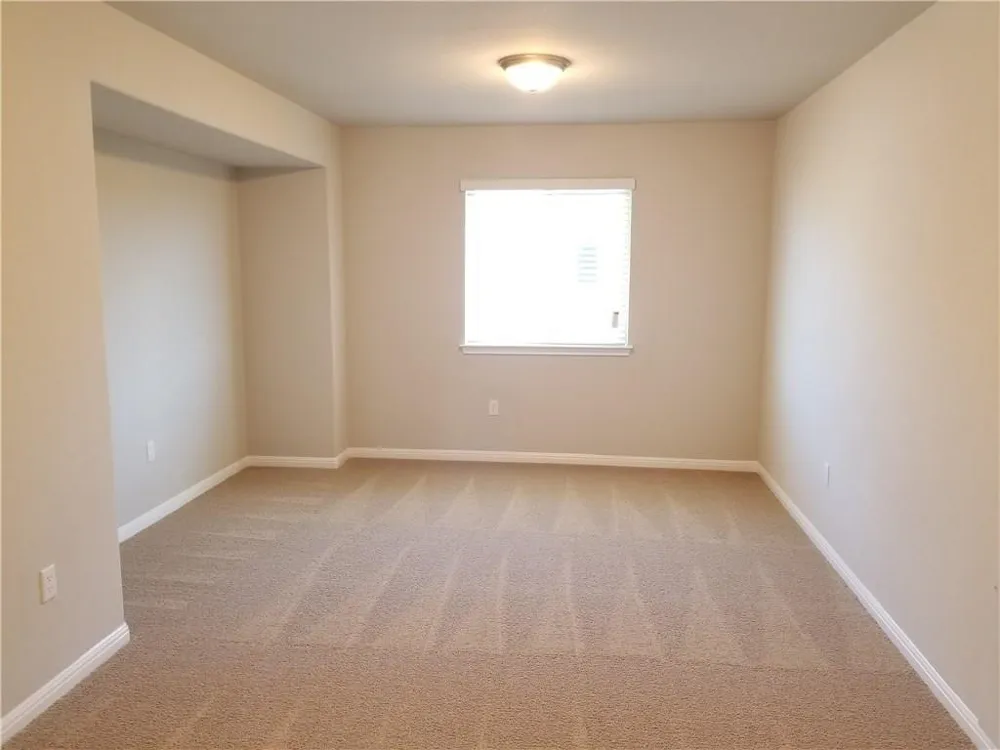 1024 Peregrine Way Leander, TX 78641