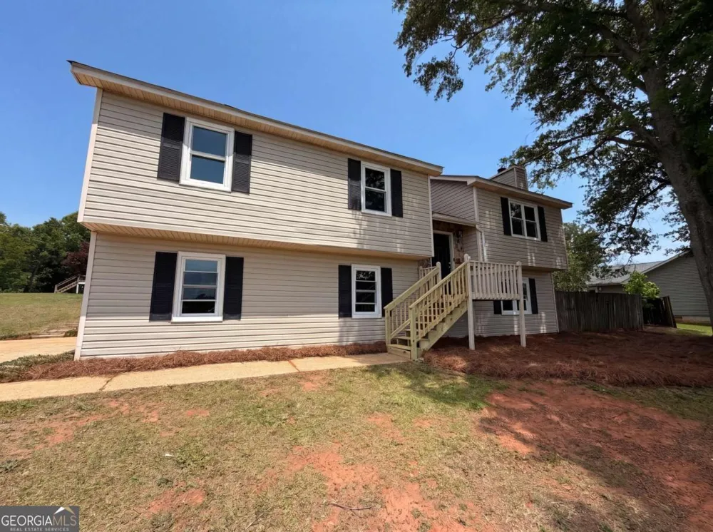 241 Daniel RD Villa Rica, GA 30180