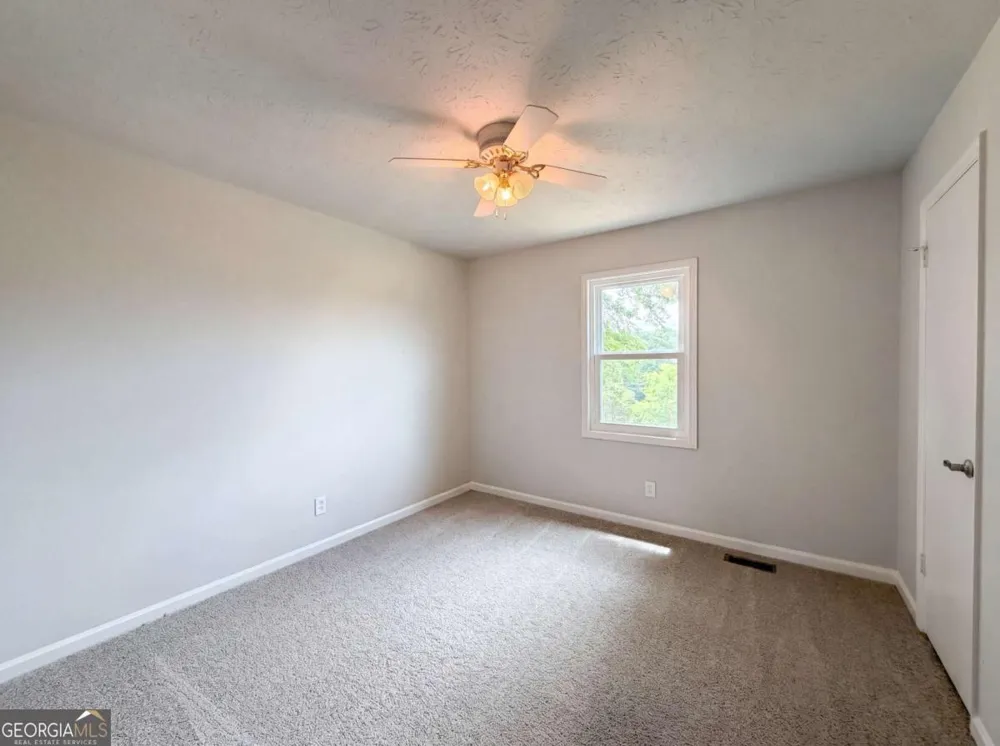 241 Daniel RD Villa Rica, GA 30180