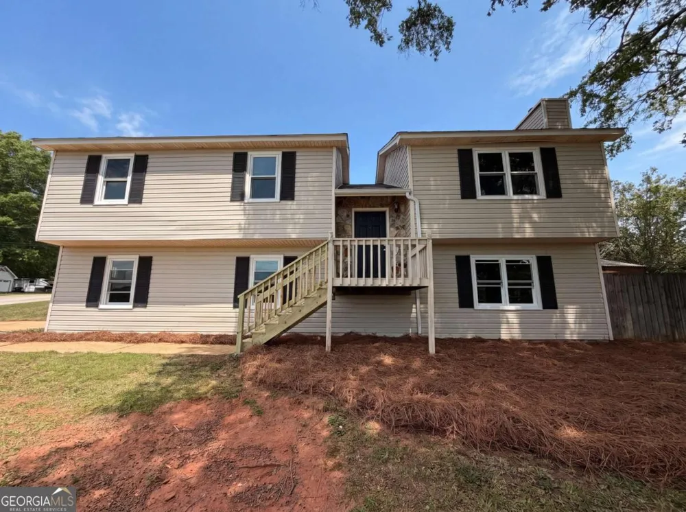 241 Daniel RD Villa Rica, GA 30180