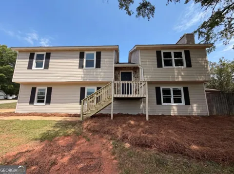 241 Daniel RD