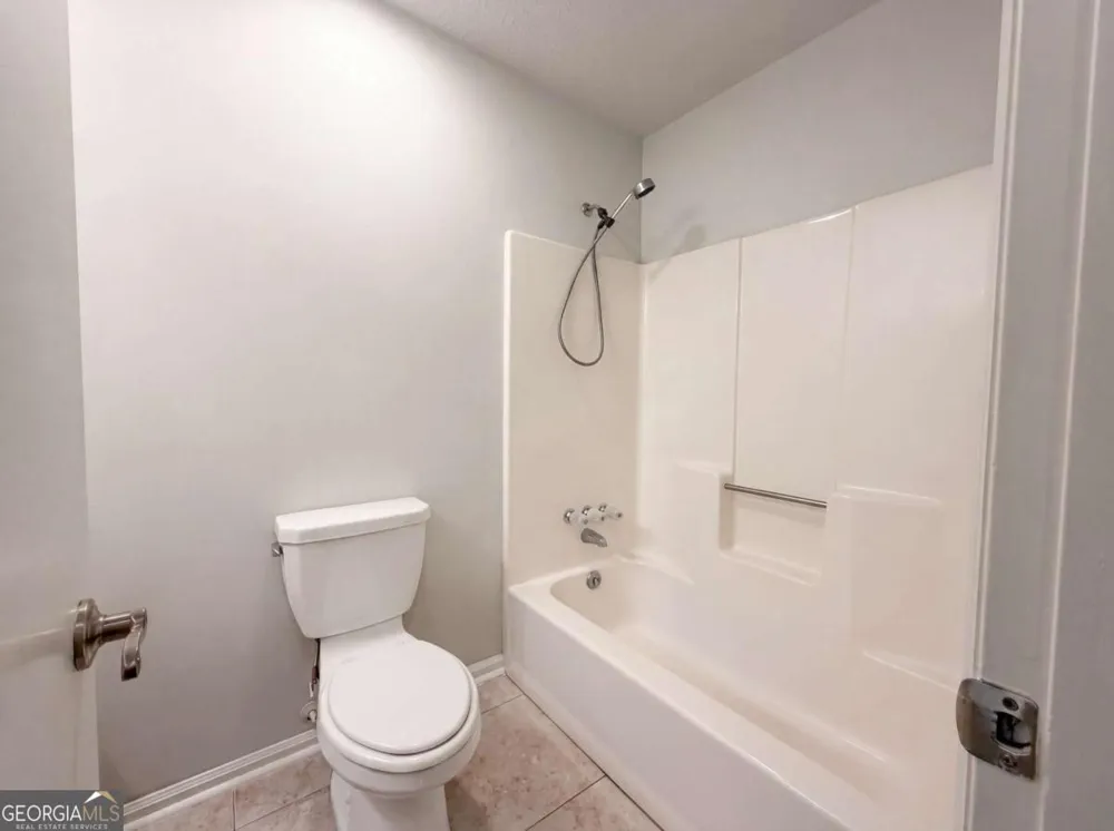 241 Daniel RD Villa Rica, GA 30180