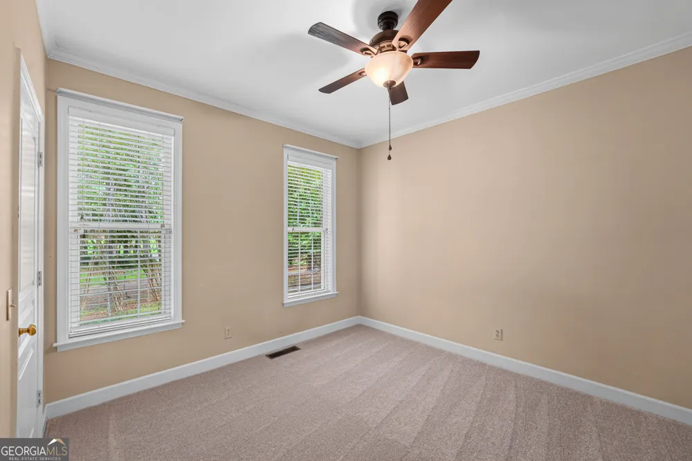 421 Creekside DR Gray, GA 31032