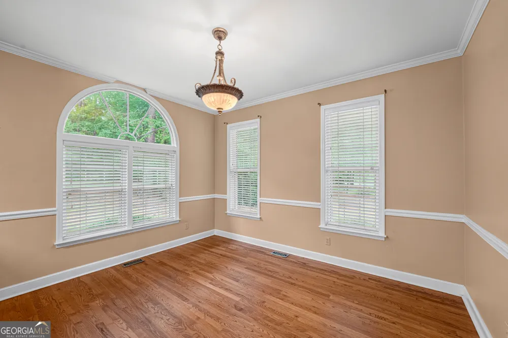 421 Creekside DR Gray, GA 31032