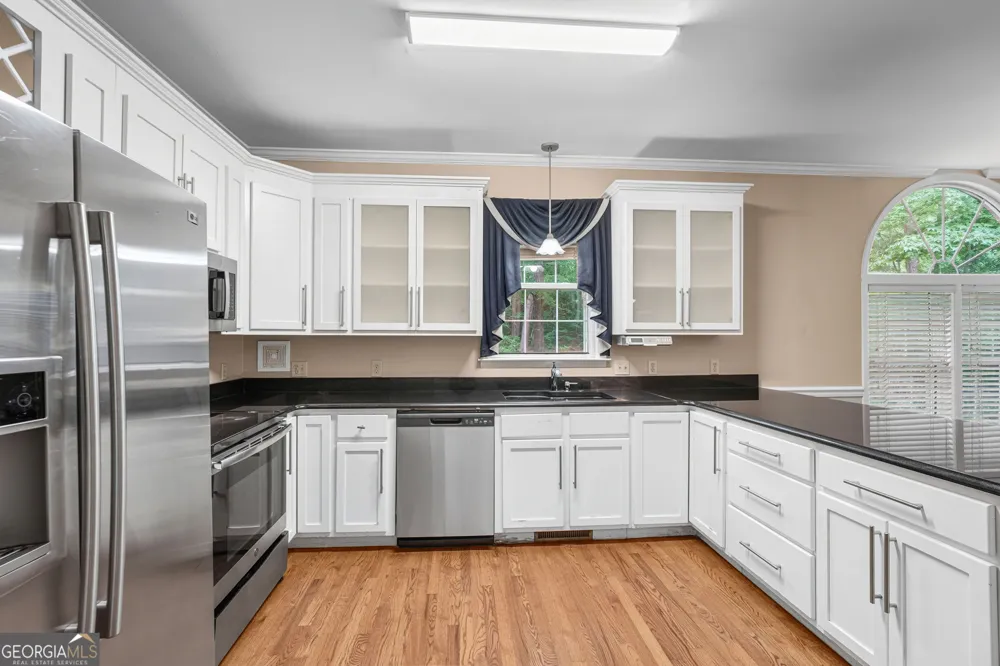 421 Creekside DR Gray, GA 31032