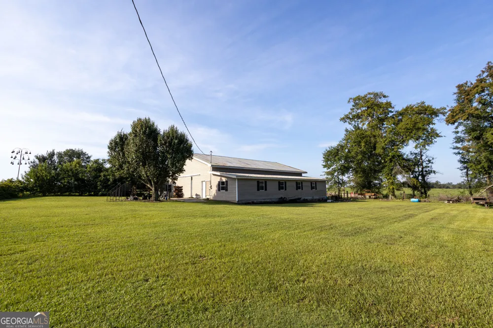 1360 Scarboro Church RD Twin City, GA 30471