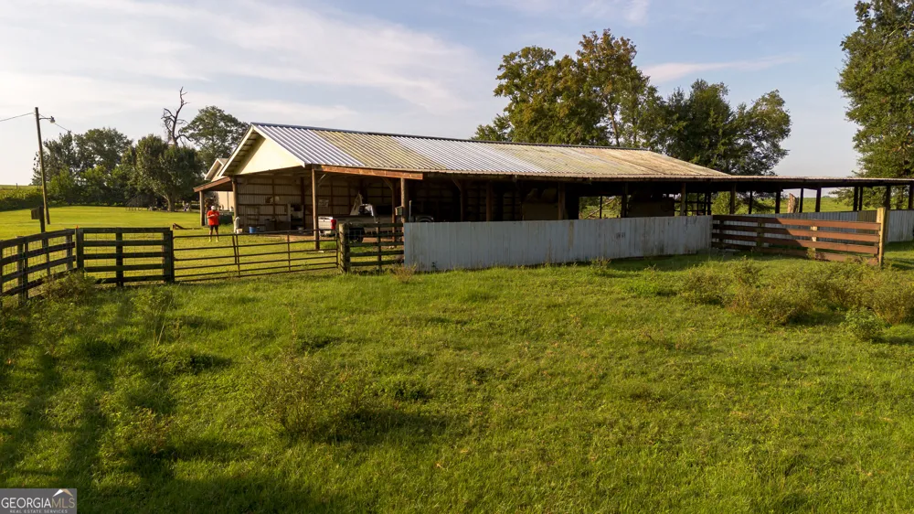 1360 Scarboro Church RD Twin City, GA 30471