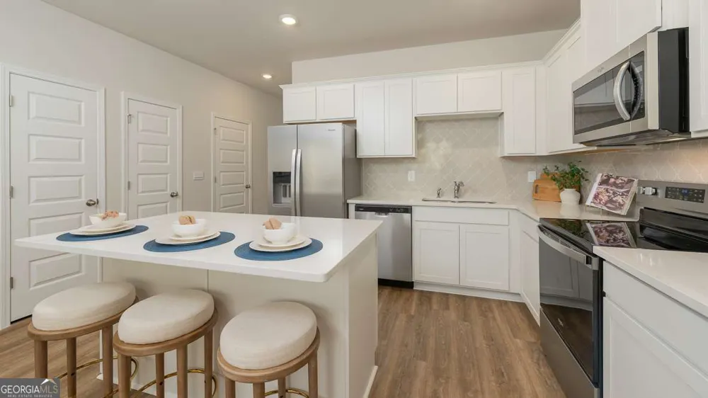 2254 Moss Hill RD Stone Mountain, GA 30088