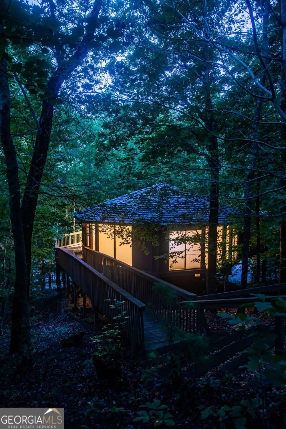 40 Treetopper LN Jasper, GA 30143
