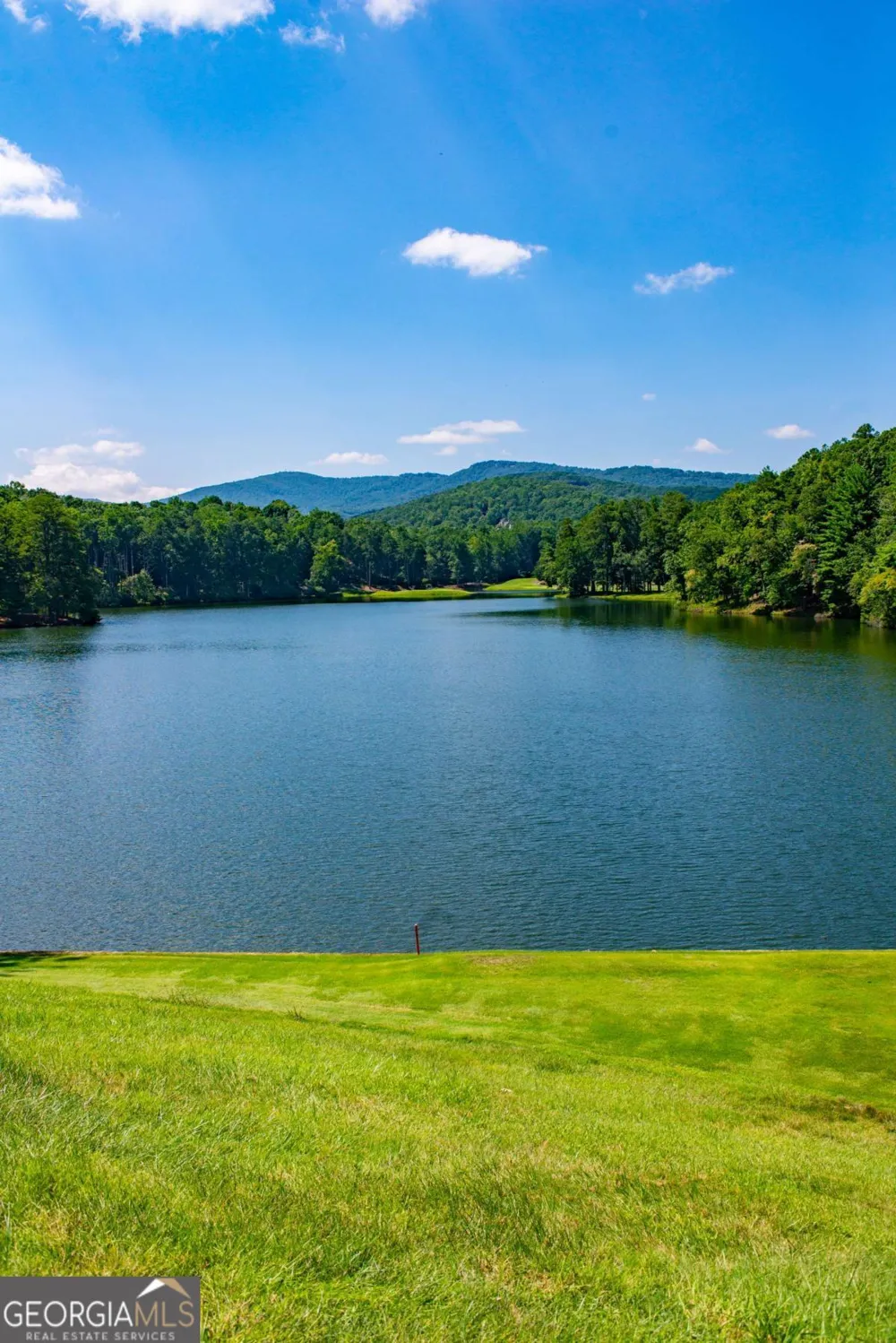40 Treetopper LN Jasper, GA 30143