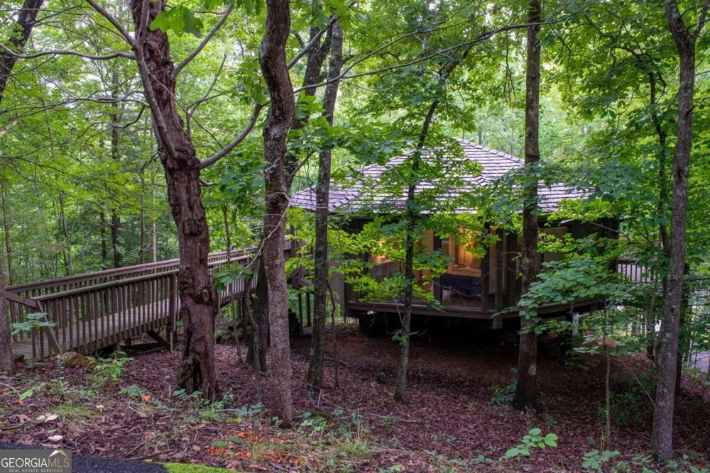 40 Treetopper LN Jasper, GA 30143