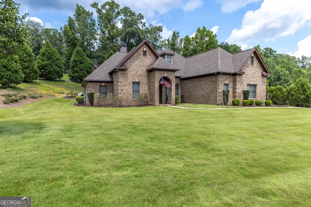 1602 MASON CT Phenix City, AL 36867