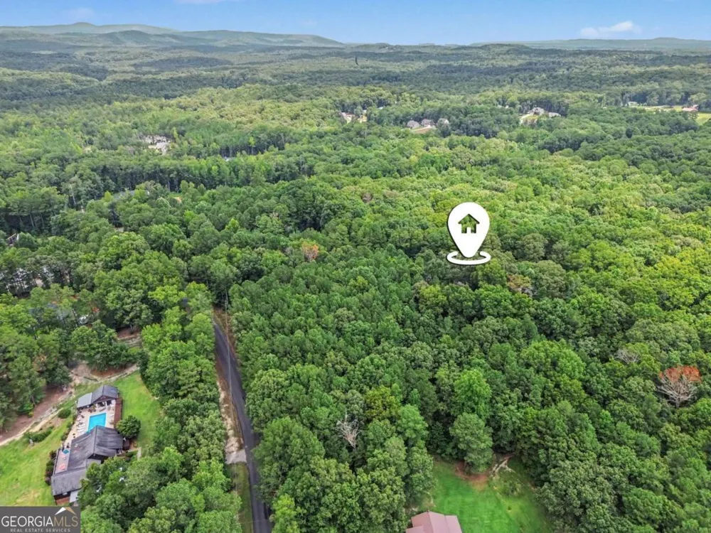 25 Woodall RD SE White, GA 30184