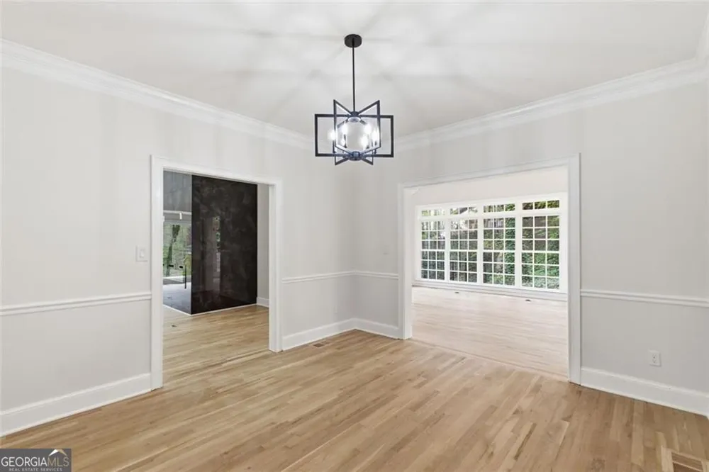 7170 Riverside DR NW Atlanta, GA 30328