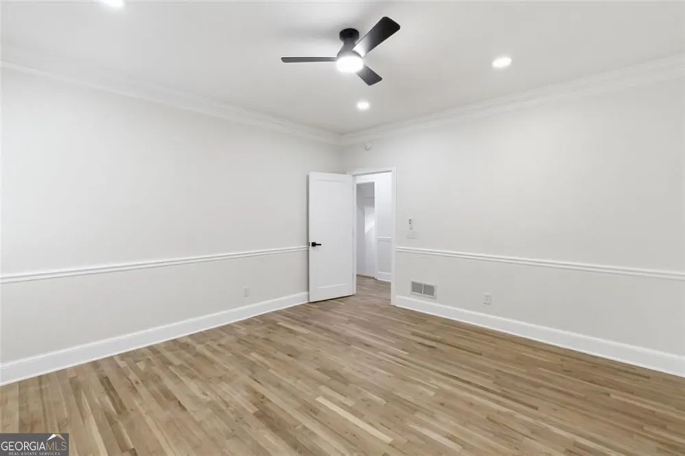 7170 Riverside DR NW Atlanta, GA 30328