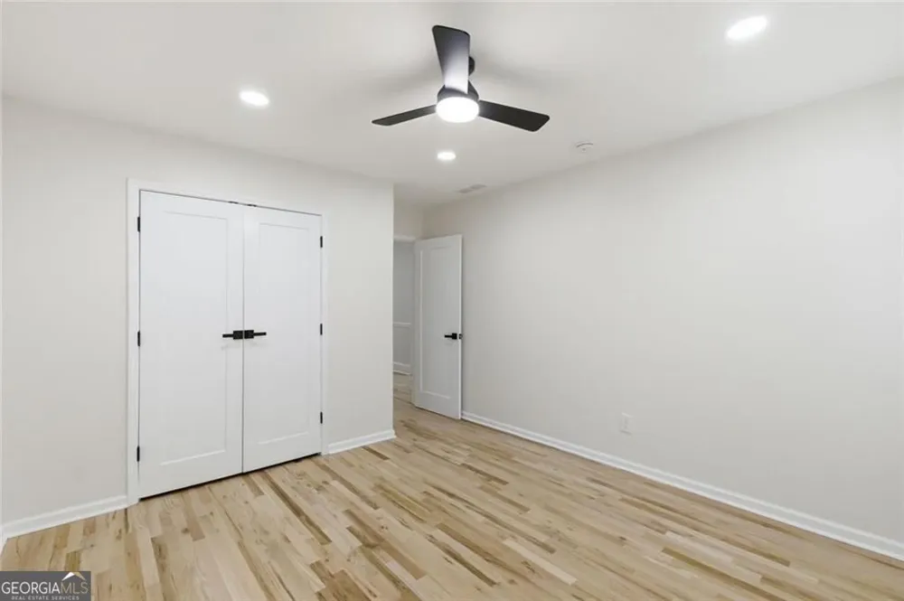 7170 Riverside DR NW Atlanta, GA 30328