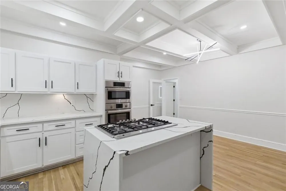 7170 Riverside DR NW Atlanta, GA 30328