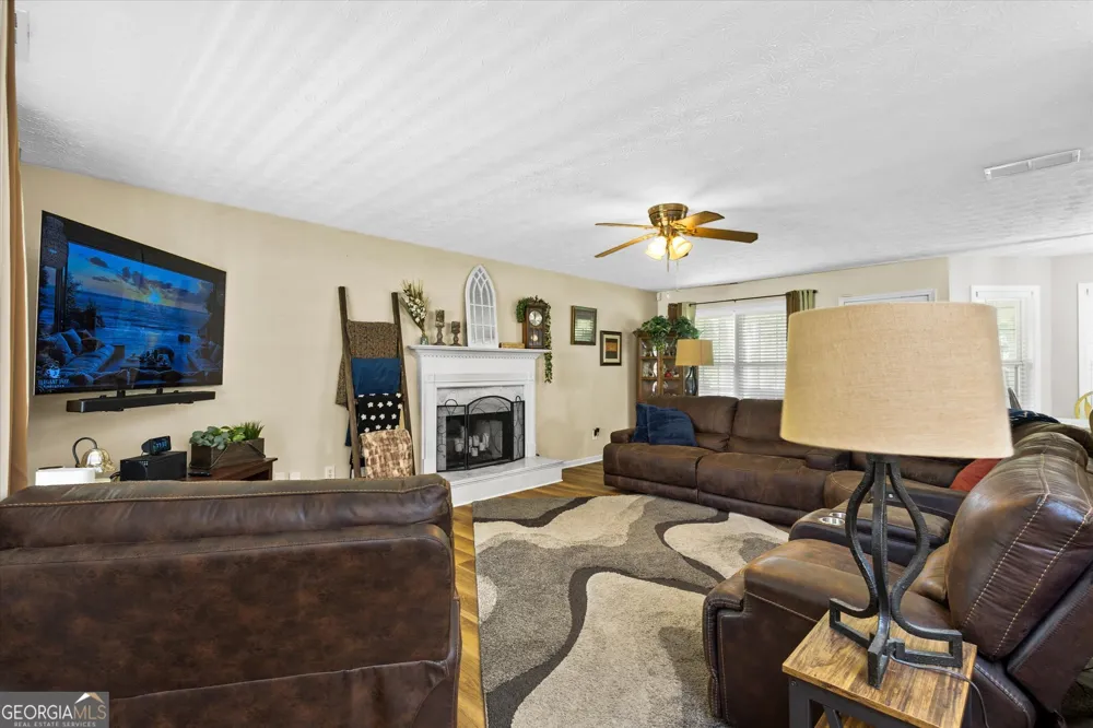 1660 Burnt Oak WAY Dacula, GA 30019