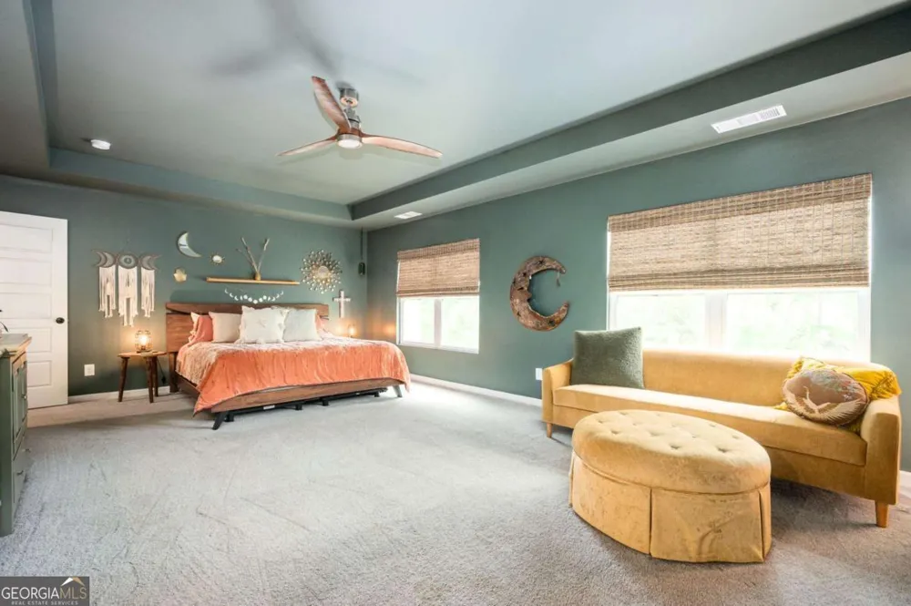 645 Everett LN Woodstock, GA 30188