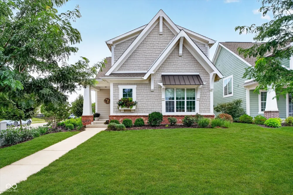 1523 Cloverdon Drive Westfield, IN 46074