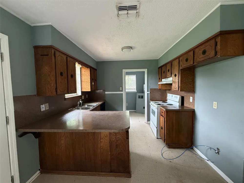 4911 Dahlia Drive Bossier City, LA 71111