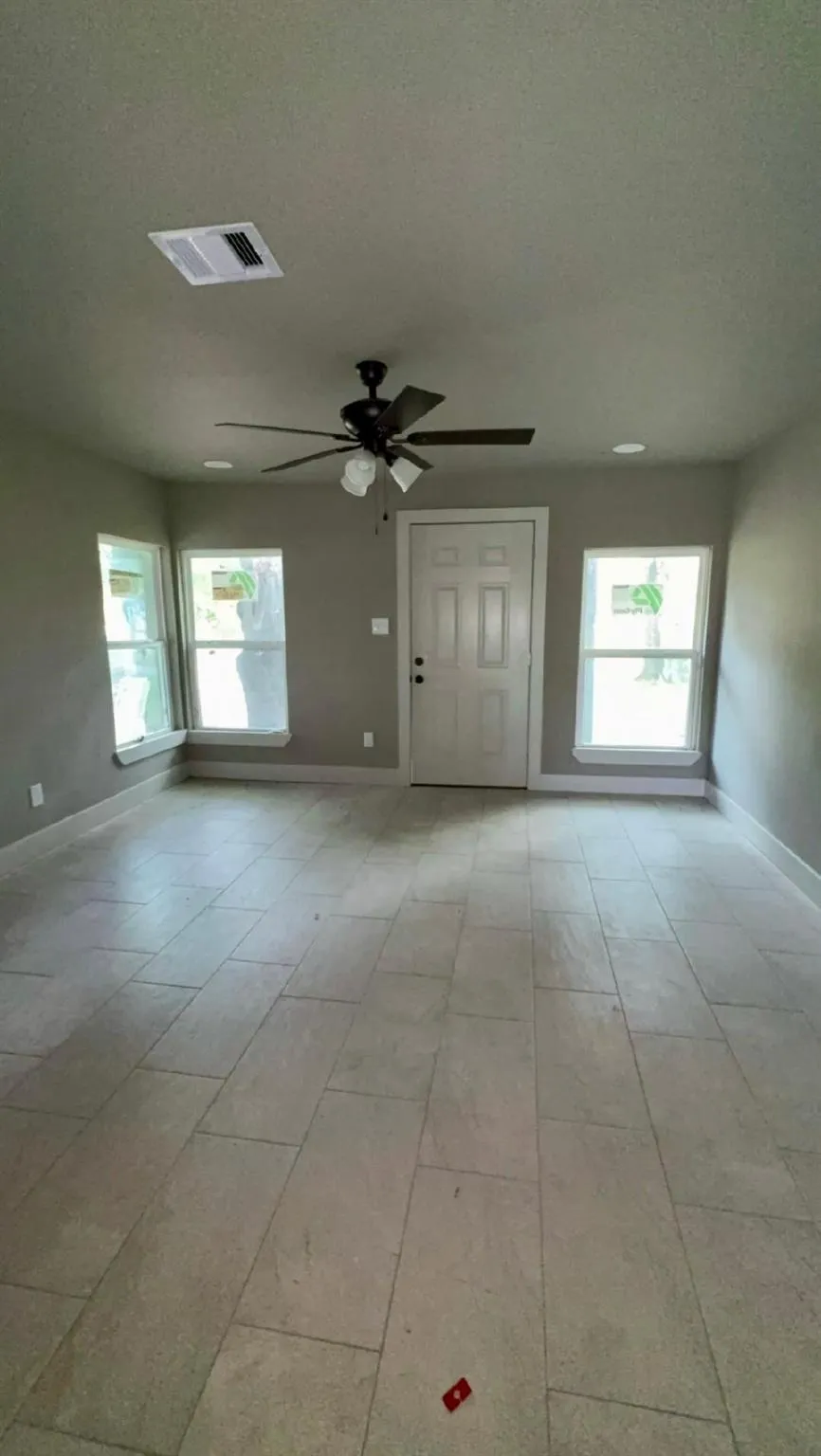 2565 Pecos Street Beaumont, TX 77702