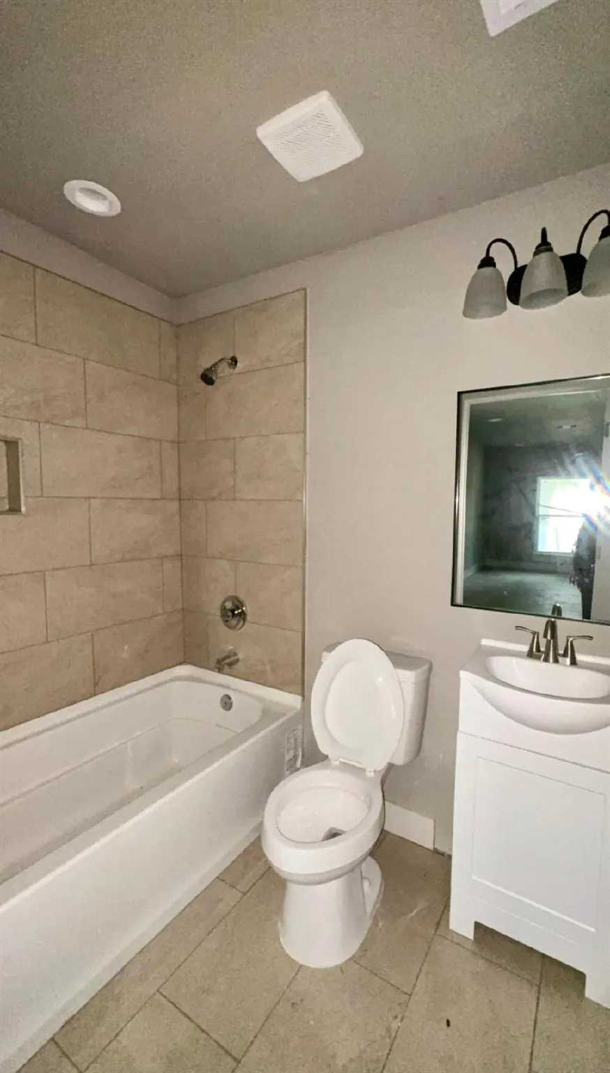 2565 Pecos Street Beaumont, TX 77702