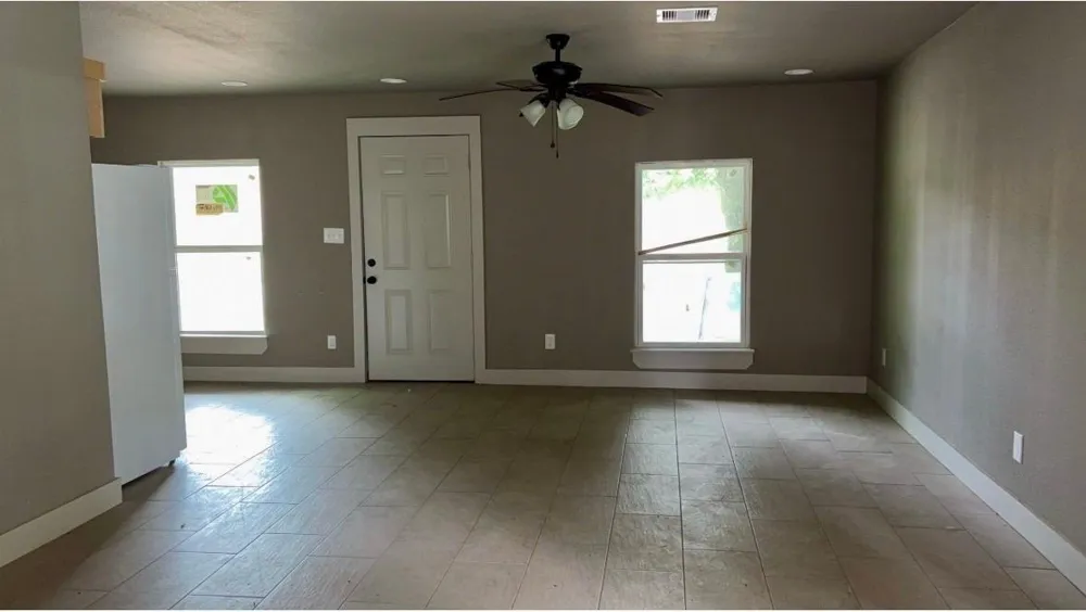 2565 Pecos Street Beaumont, TX 77702