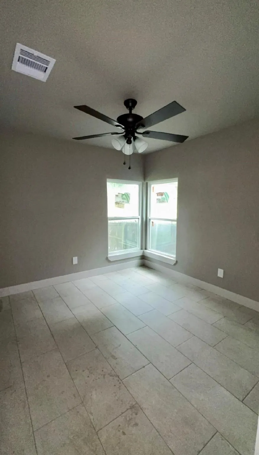 2565 Pecos Street Beaumont, TX 77702