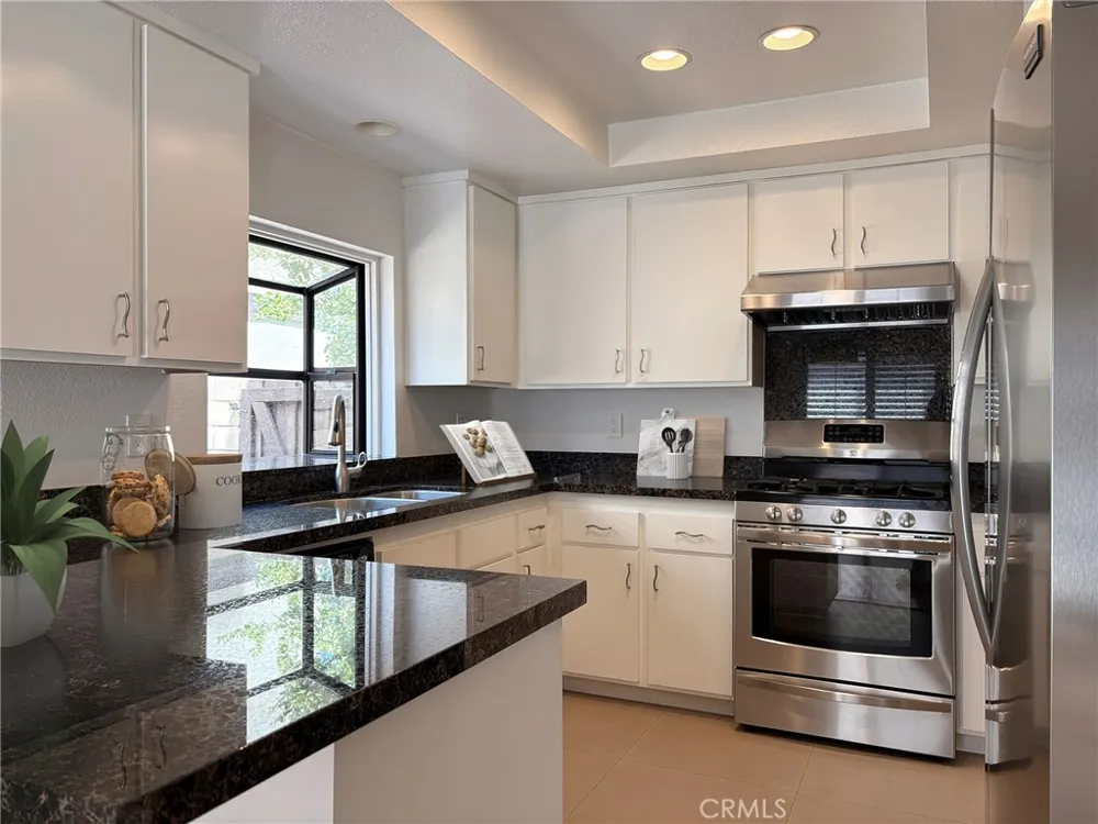 2684 San Pablo Duarte, CA 91010