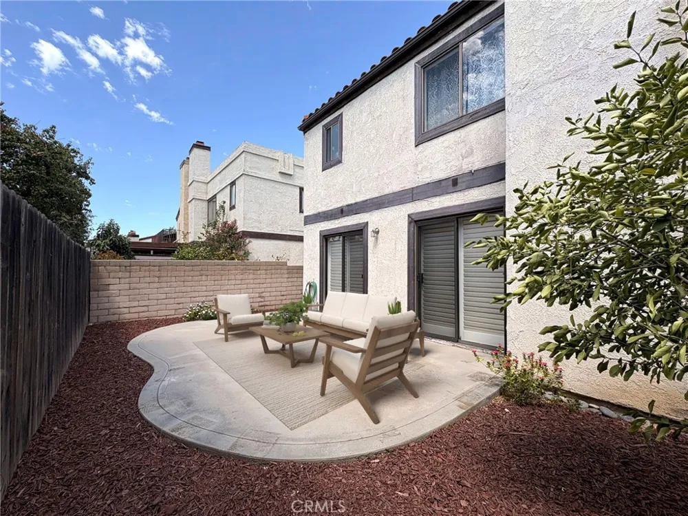 2684 San Pablo Duarte, CA 91010