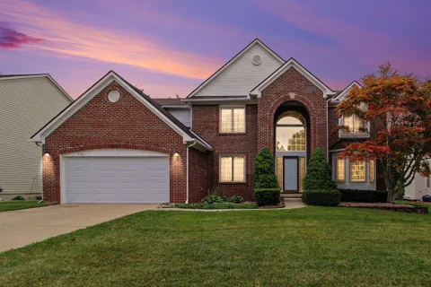 3152 Honeysuckle Drive