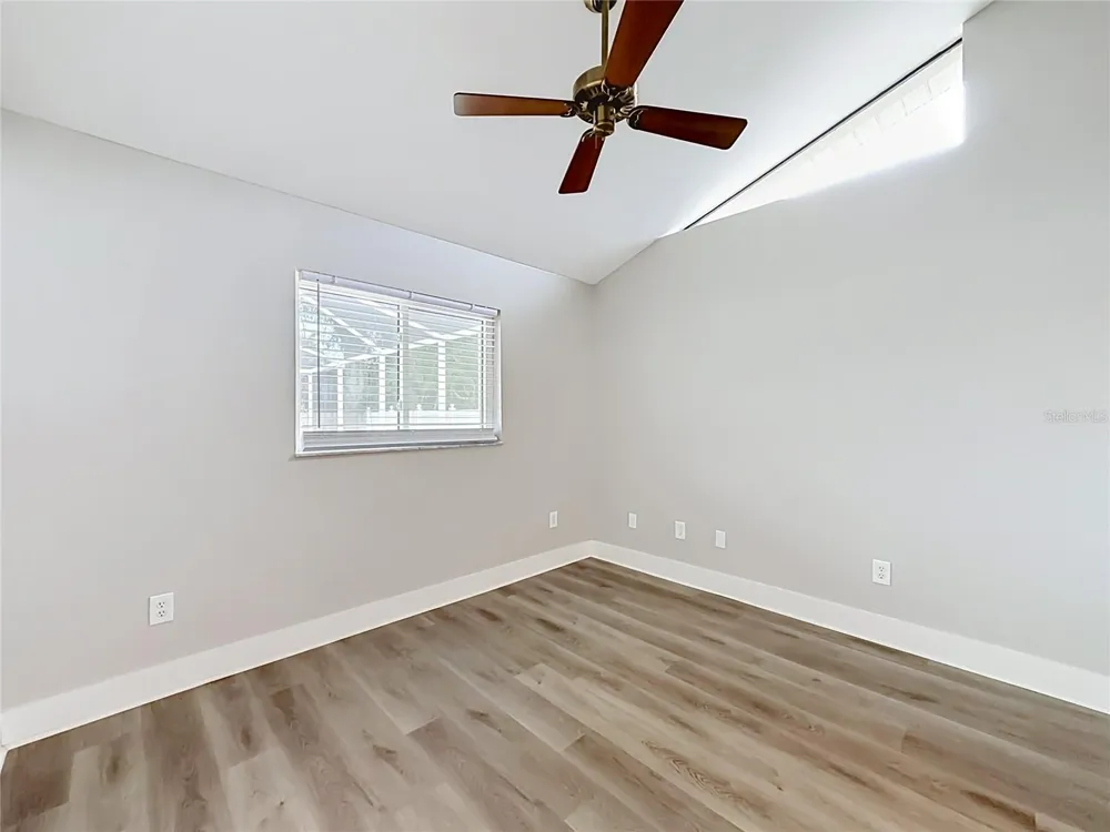 1855 DEL ROBLES TERRACE Clearwater, FL 33764