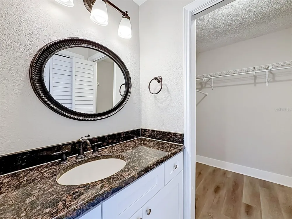 1855 DEL ROBLES TERRACE Clearwater, FL 33764