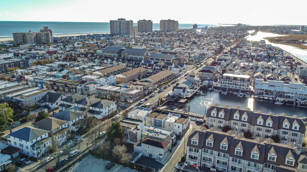 3914 Phyllis Ave Atlantic City, NJ 08401