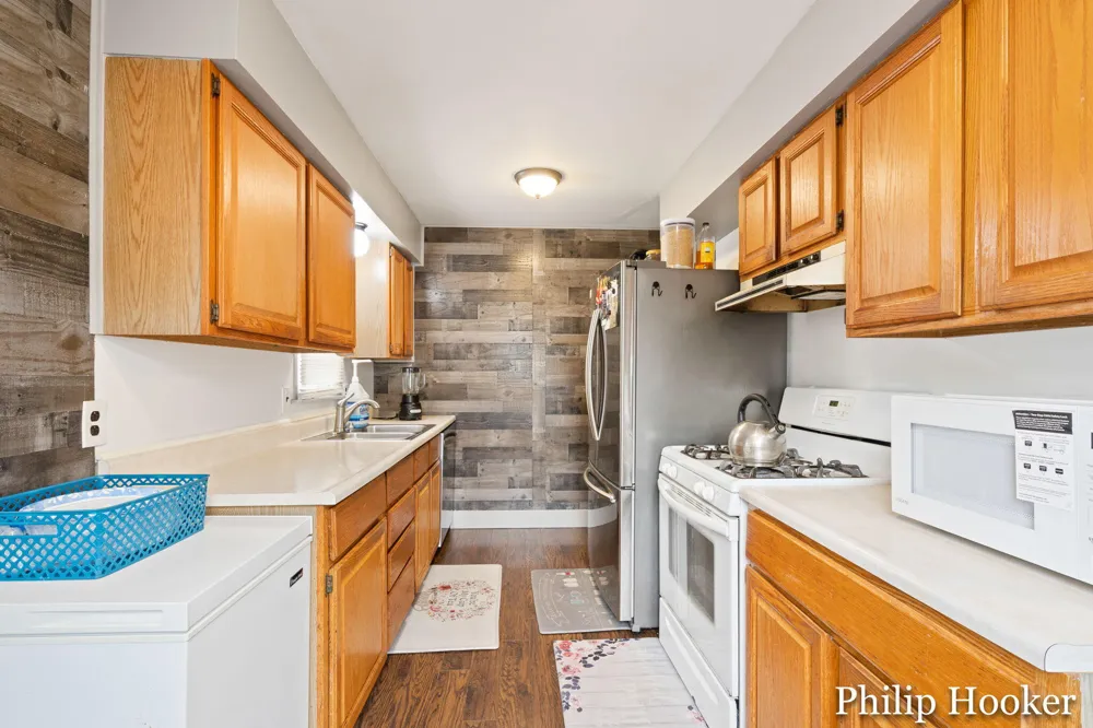 1383 Katrina Drive SE Kentwood City, MI 49508
