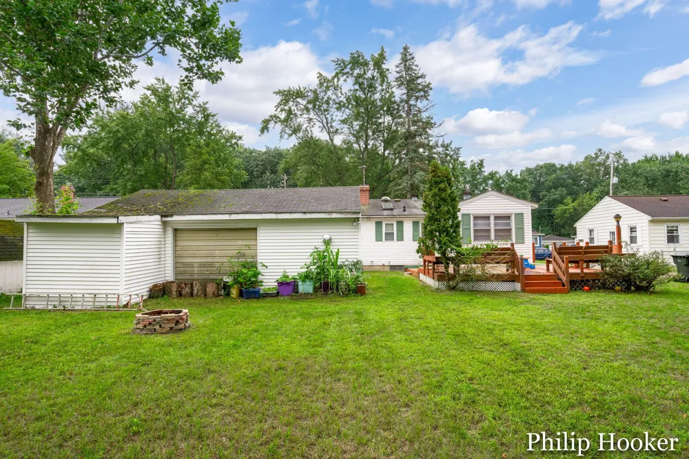 1383 Katrina Drive SE Kentwood City, MI 49508