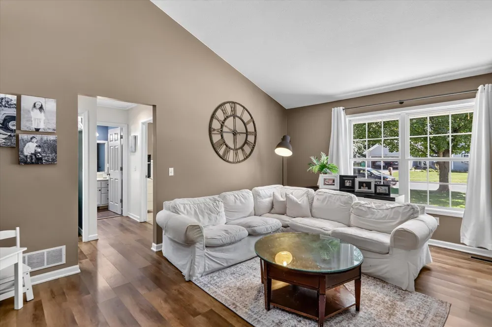 4239 Suffield Woods Avenue Portage City, MI 49002