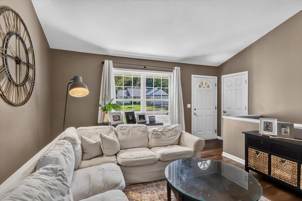 4239 Suffield Woods Avenue Portage City, MI 49002