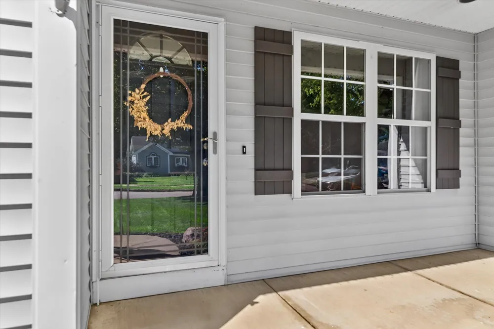 4239 Suffield Woods Avenue Portage City, MI 49002
