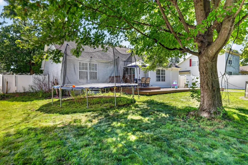 4239 Suffield Woods Avenue Portage City, MI 49002