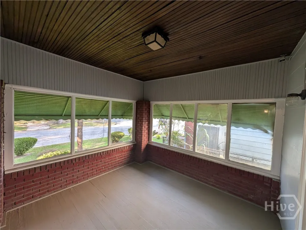 1237 E Anderson Street Savannah, GA 31404
