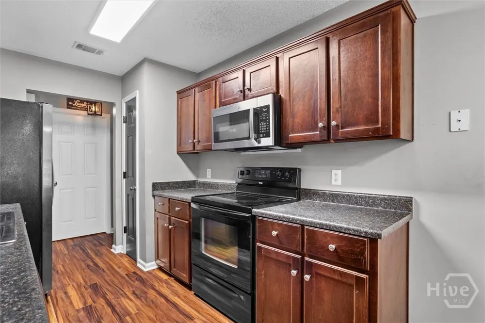 204 Brookstone Court Rincon, GA 31302
