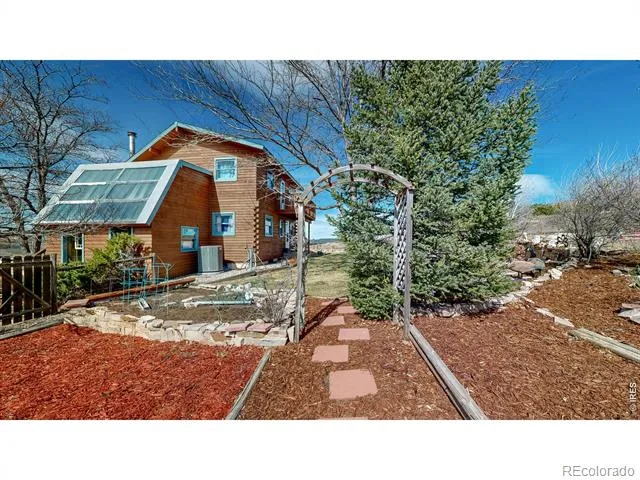 20678 Catclaw Court Johnstown, CO 80534