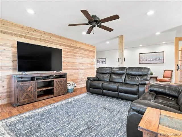 27488 County Road 5 Weldona, CO 80653