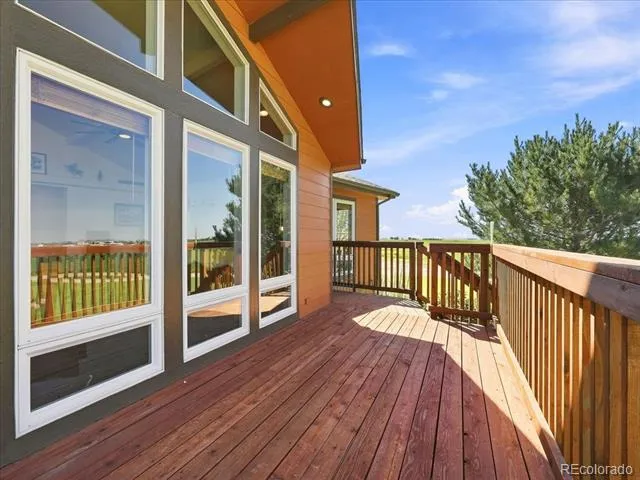 27488 County Road 5 Weldona, CO 80653