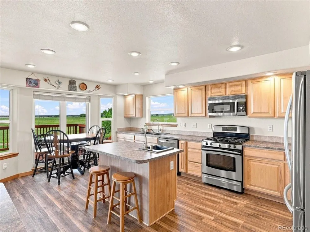 27488 County Road 5 Weldona, CO 80653