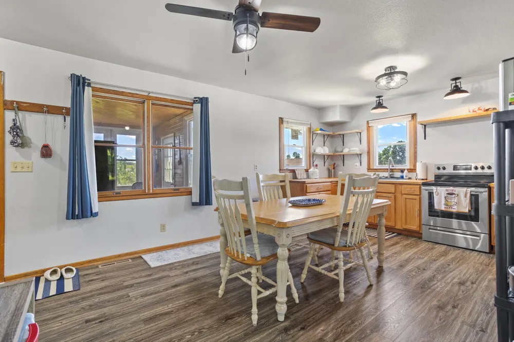 1061 Litchfield Road Quincy, MI 49082