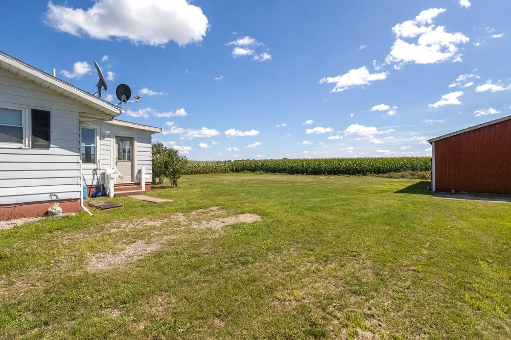 1061 Litchfield Road Quincy, MI 49082