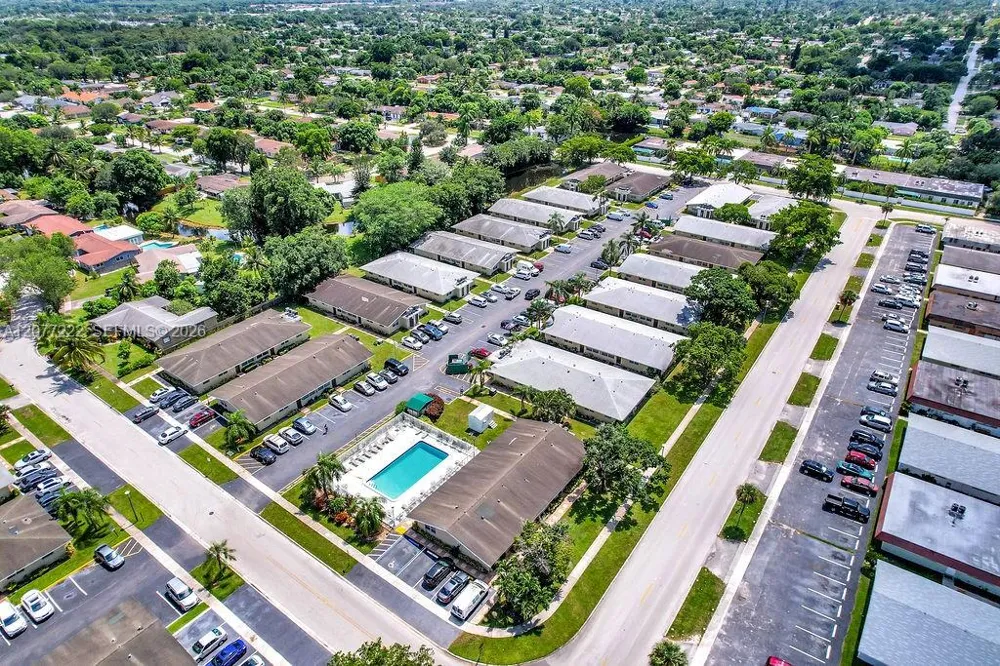 655 Kathy Ct Margate, FL 33068